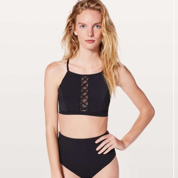 Lululemon Shoreline Swim Top
Black - Picture 2 of 8